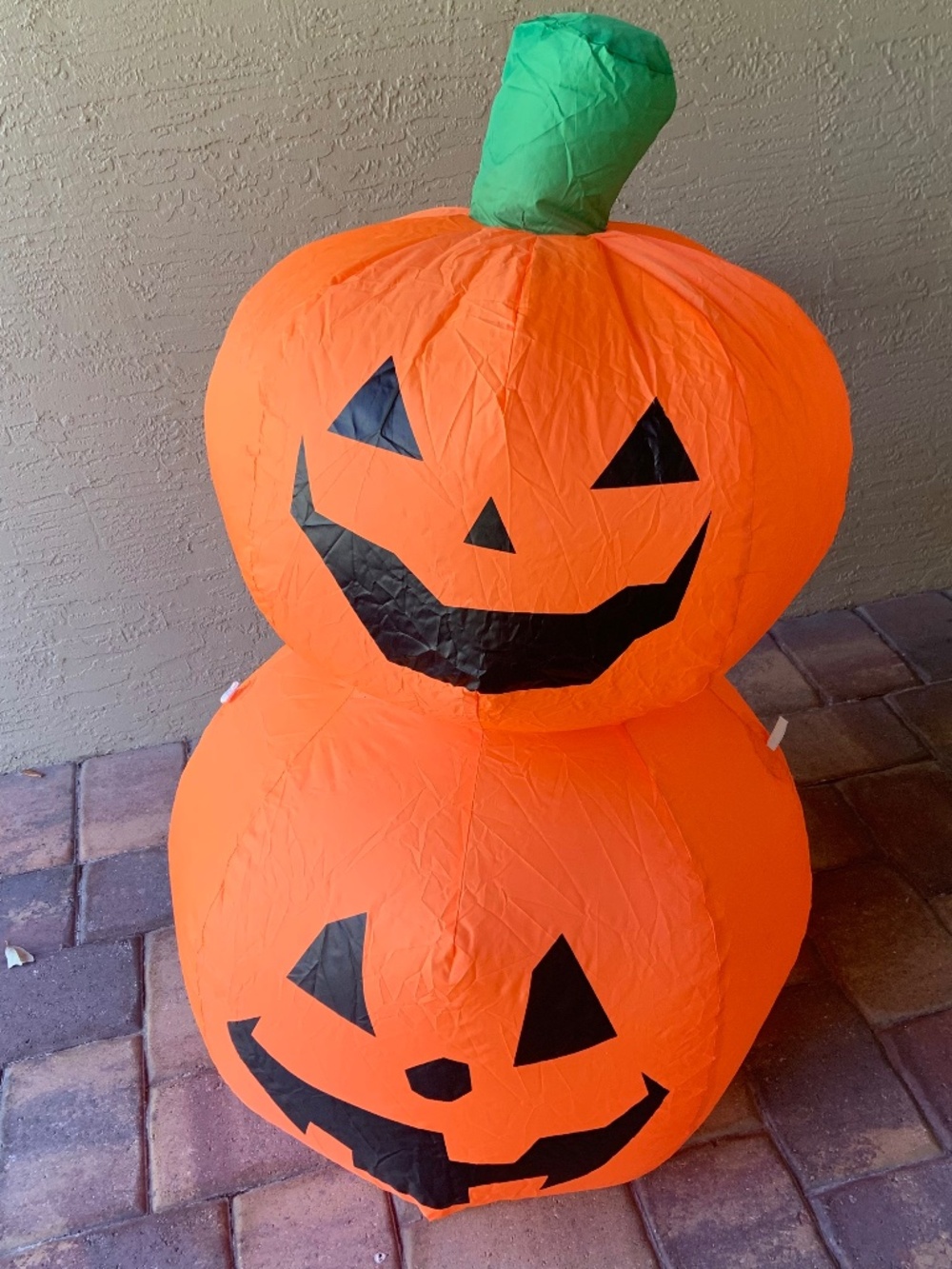 Gemmy Halloween Airblown Inflatable Indoor/Outdoor Pumpkin Duo Stack 3.5 ft